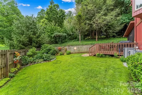 121 Stonecrest Drive Asheville NC 28803
