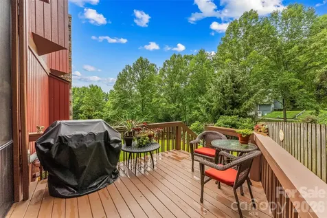 121 Stonecrest Drive Asheville NC 28803