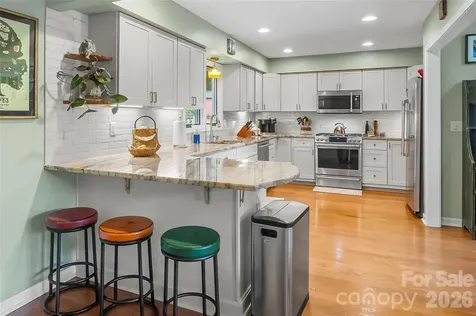 121 Stonecrest Drive Asheville NC 28803
