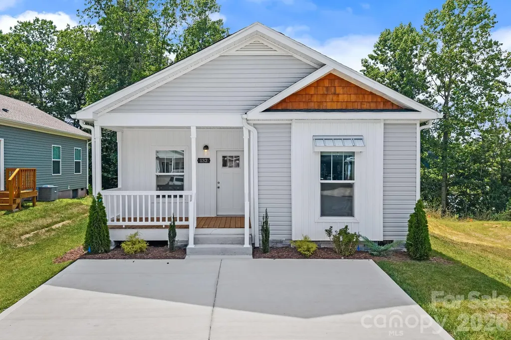 132 Bellamy Road Asheville NC 28806