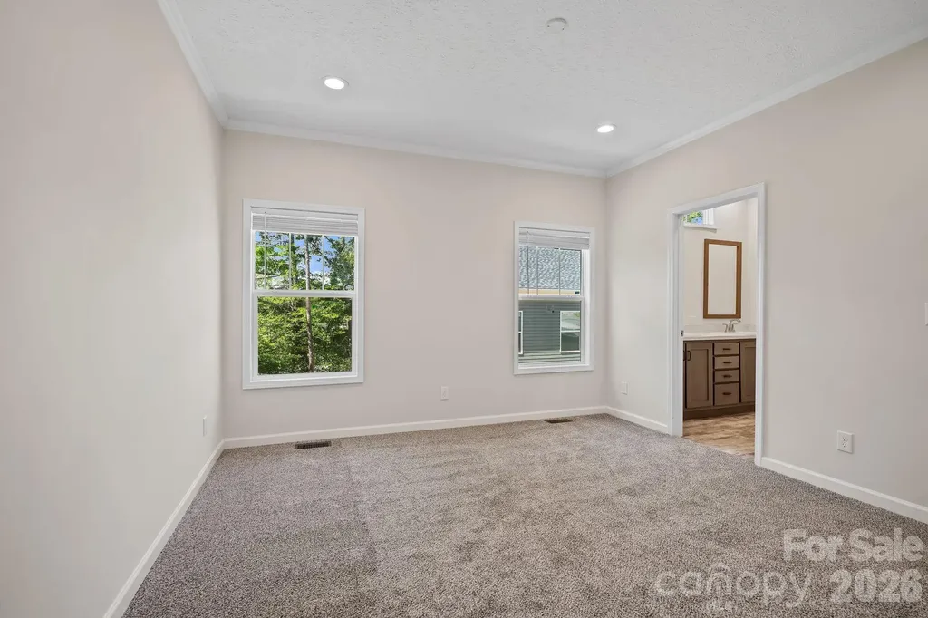 132 Bellamy Road Asheville NC 28806