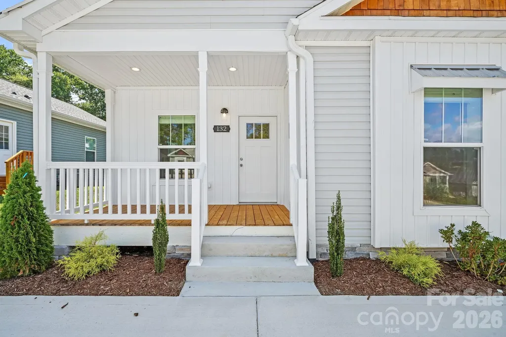 132 Bellamy Road Asheville NC 28806