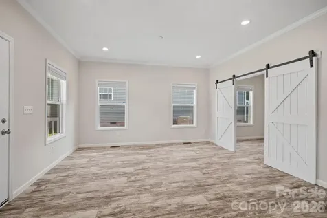 132 Bellamy Road Asheville NC 28806