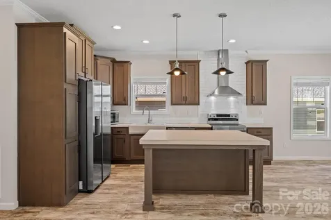 132 Bellamy Road Asheville NC 28806