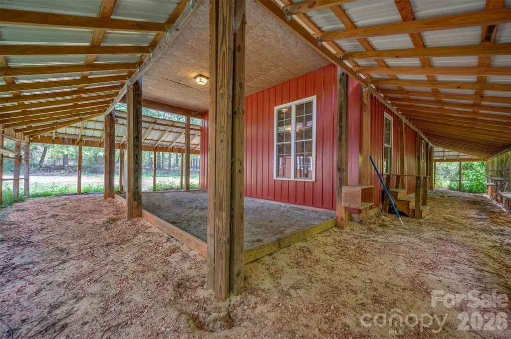 340 Right Prong Road Ellenboro NC 28040