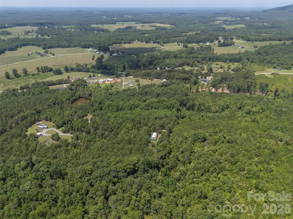 340 Right Prong Road Ellenboro NC 28040