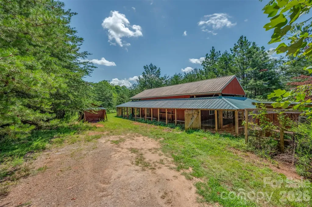 340 Right Prong Road Ellenboro NC 28040