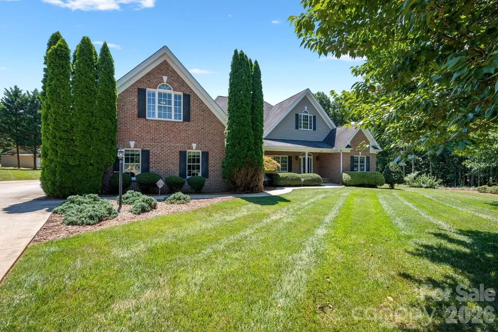 1851 29th Avenue Place NE Hickory NC 28601