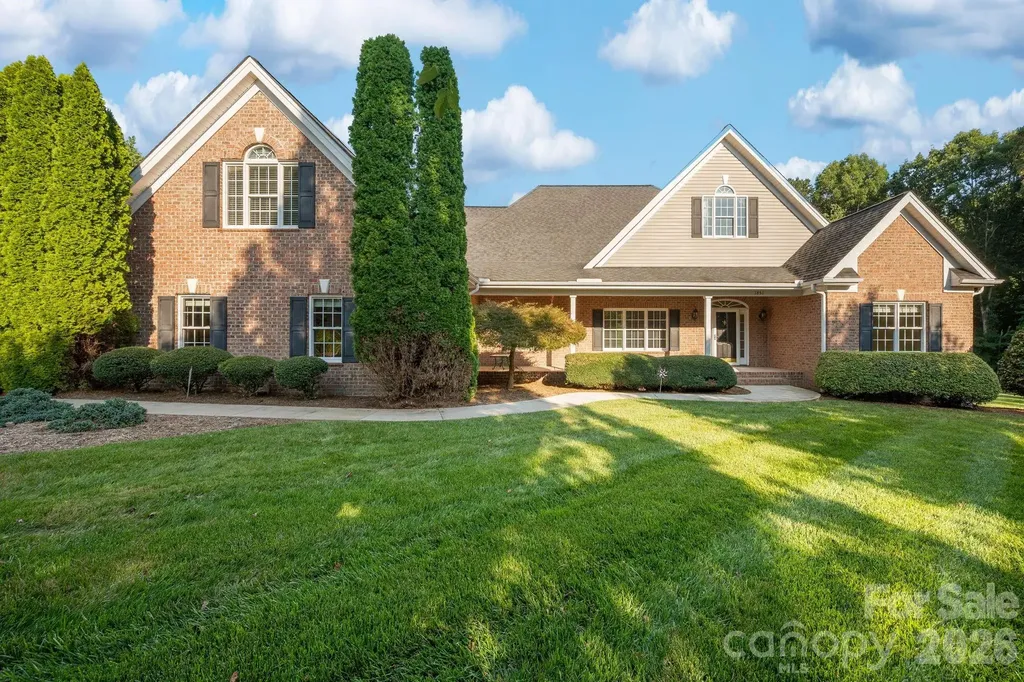 1851 29th Avenue Place NE Hickory NC 28601
