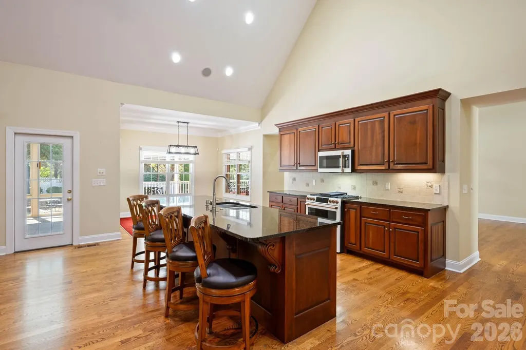 1851 29th Avenue Place NE Hickory NC 28601