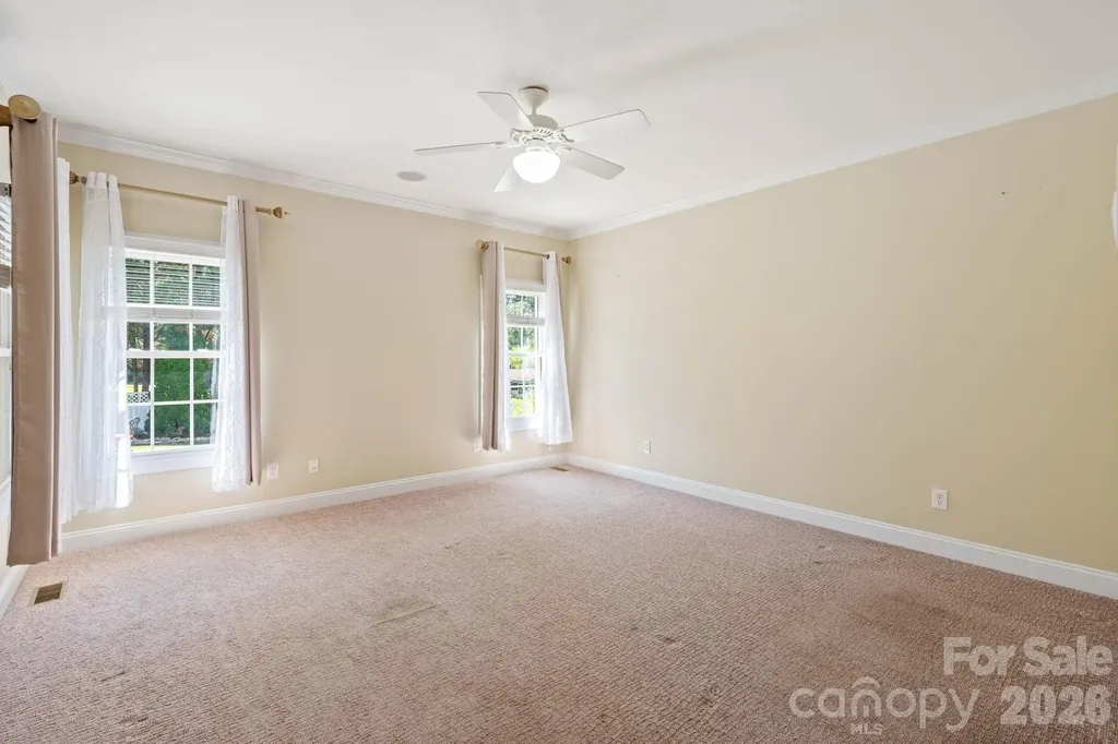 1851 29th Avenue Place NE Hickory NC 28601