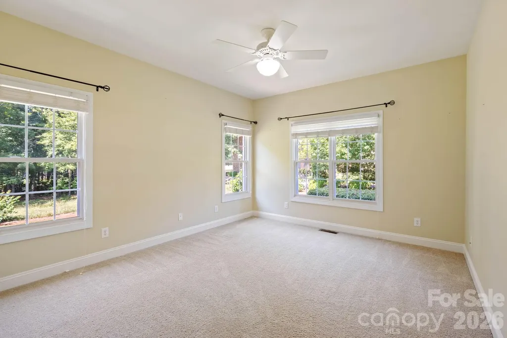 1851 29th Avenue Place NE Hickory NC 28601