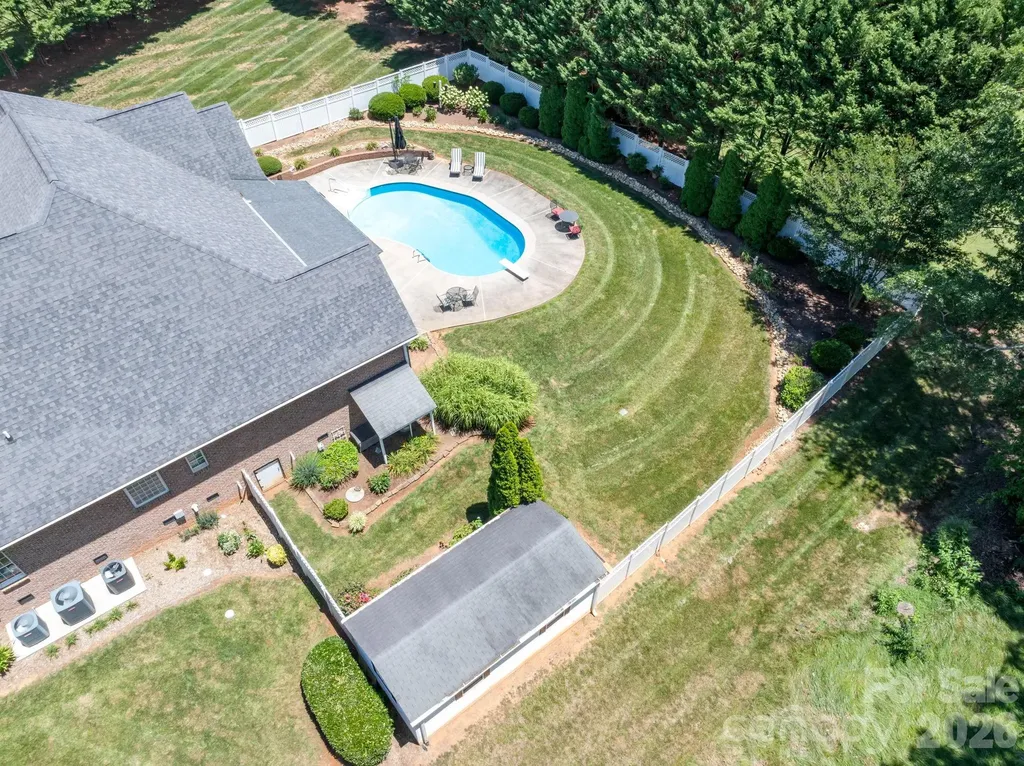 1851 29th Avenue Place NE Hickory NC 28601