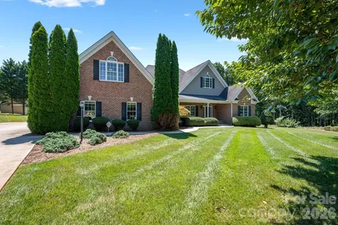1851 29th Avenue Place NE Hickory NC 28601