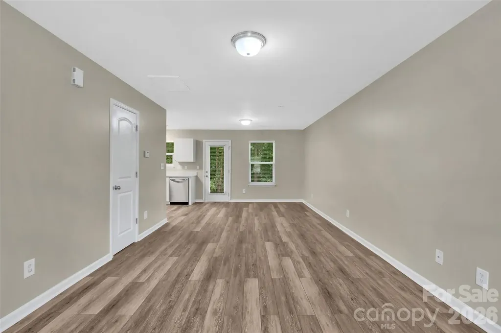 8500 Four Sisters Lane Charlotte NC 28215