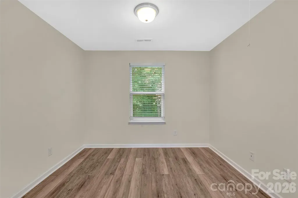 8500 Four Sisters Lane Charlotte NC 28215