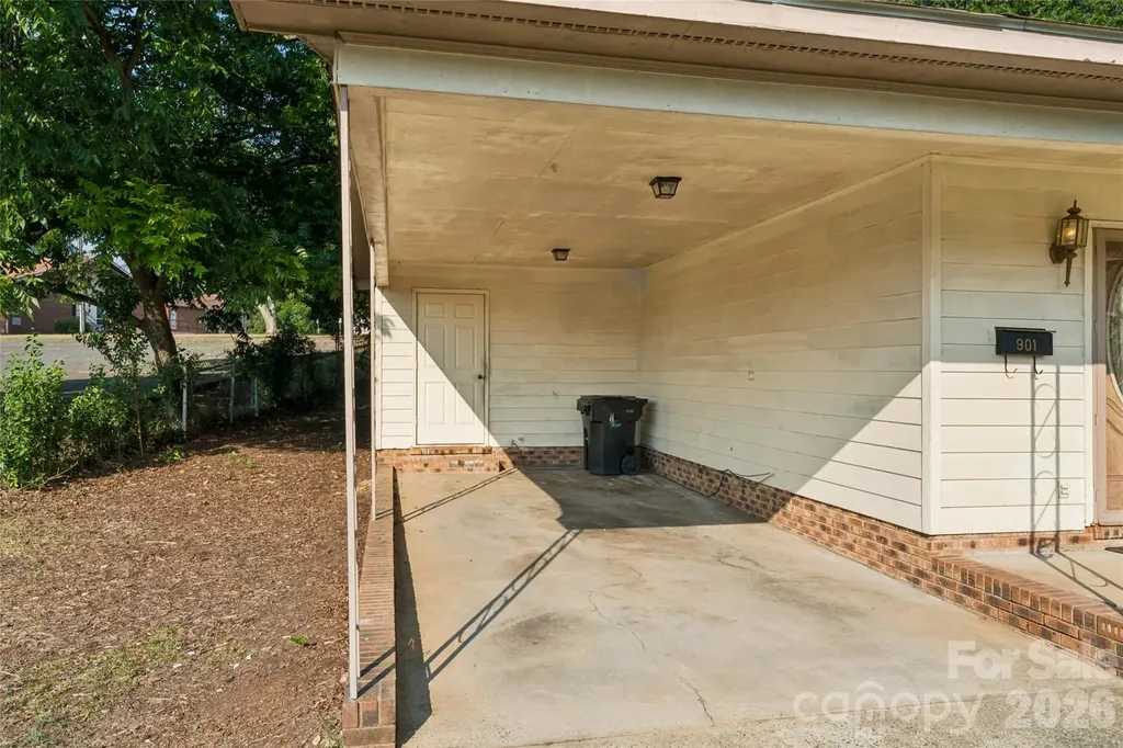 901 Kennedy Street Monroe NC 28110