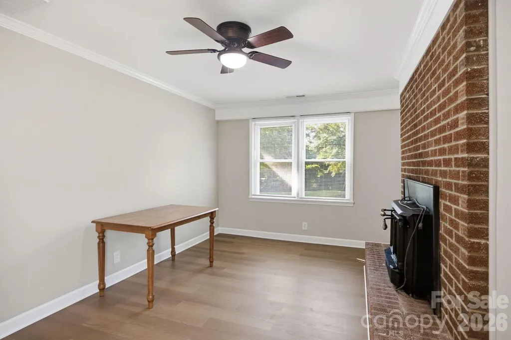 3123 Castle Avenue Hickory NC 28601