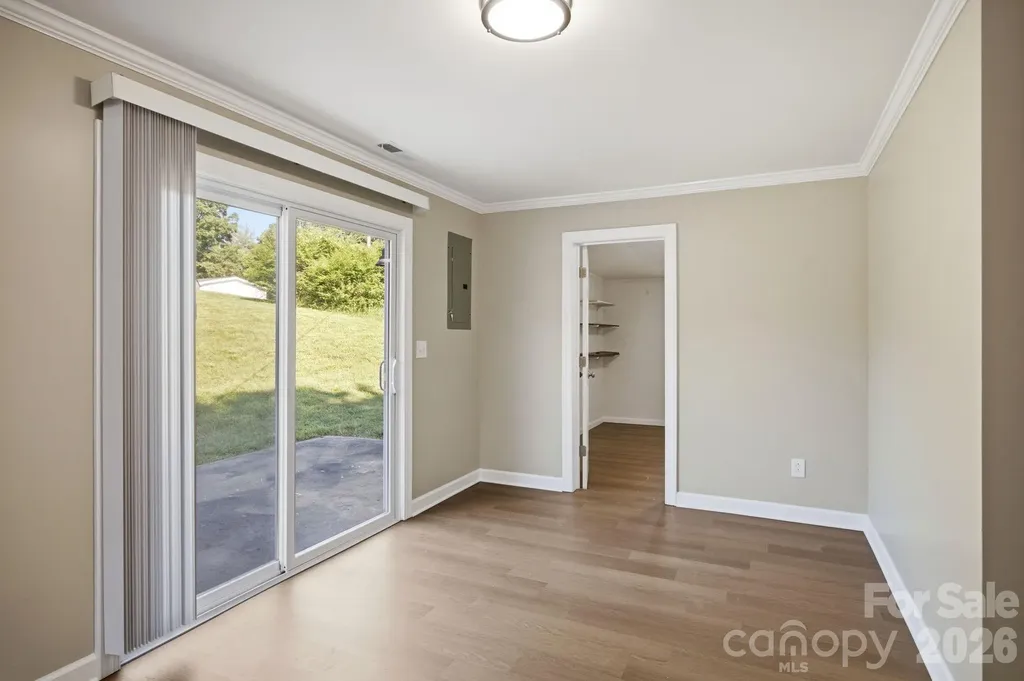 3123 Castle Avenue Hickory NC 28601