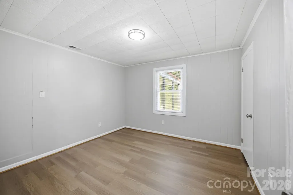 3123 Castle Avenue Hickory NC 28601