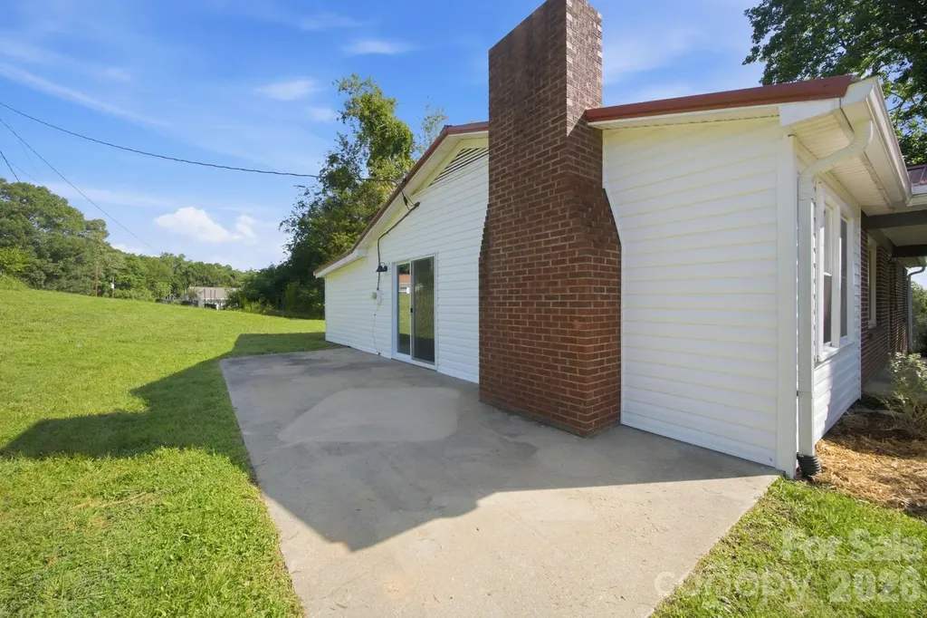 3123 Castle Avenue Hickory NC 28601