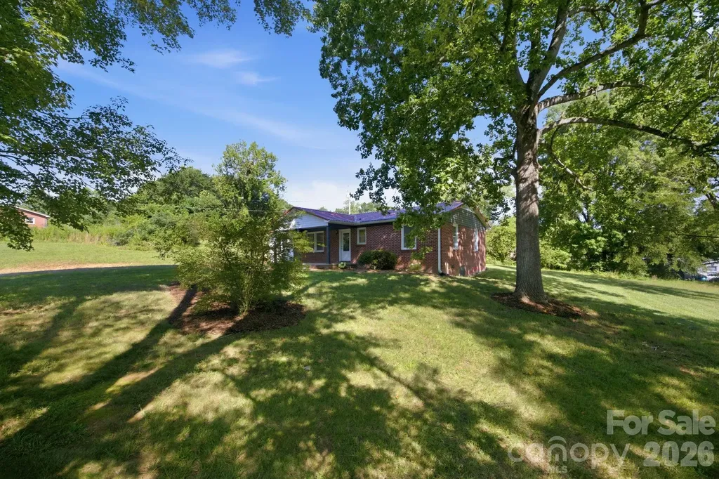 3123 Castle Avenue Hickory NC 28601