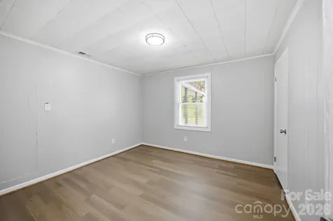 3123 Castle Avenue Hickory NC 28601