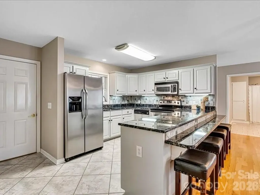 1284 Wexford Village Circle NE Lenoir NC 28645