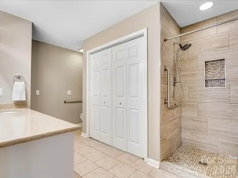 1284 Wexford Village Circle NE Lenoir NC 28645