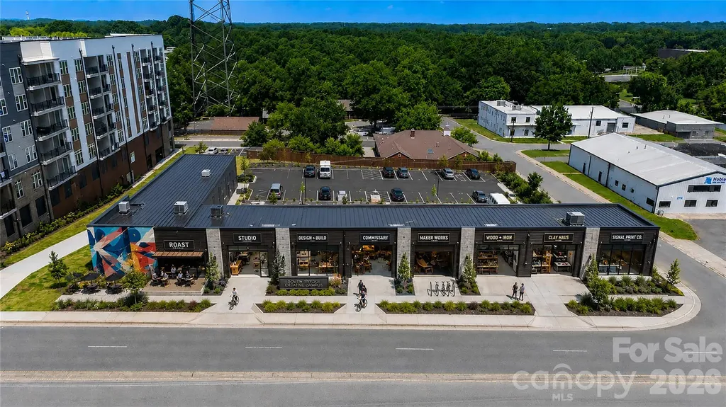 3206 S Tryon Street Charlotte NC 28217
