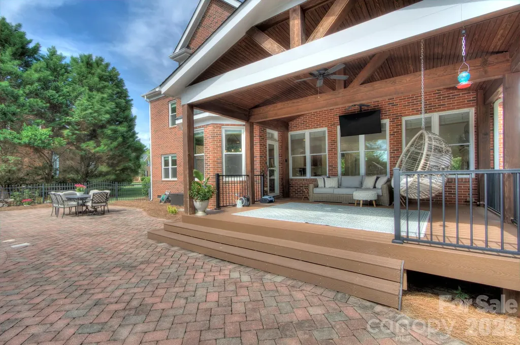 7005 Shadow Rock Court Matthews NC 28104