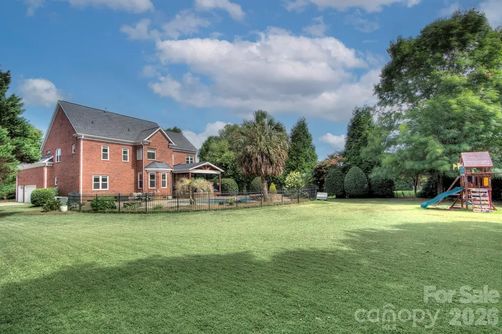 7005 Shadow Rock Court Matthews NC 28104