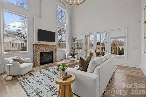 1636 Ferncliff Road Charlotte NC 28211
