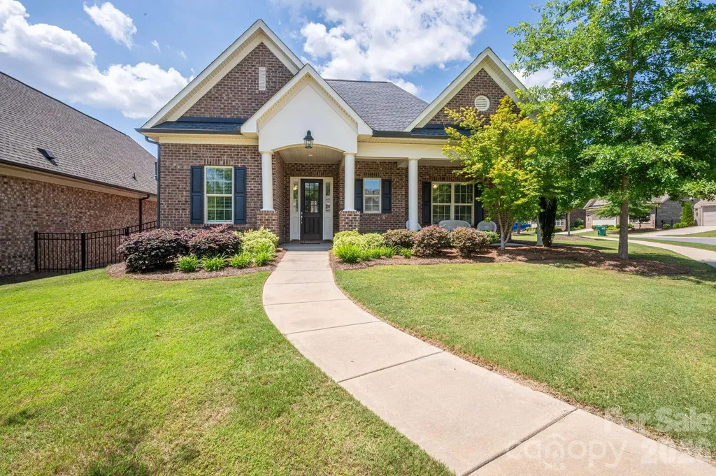 5247 Courtyard Lane Belmont NC 28012