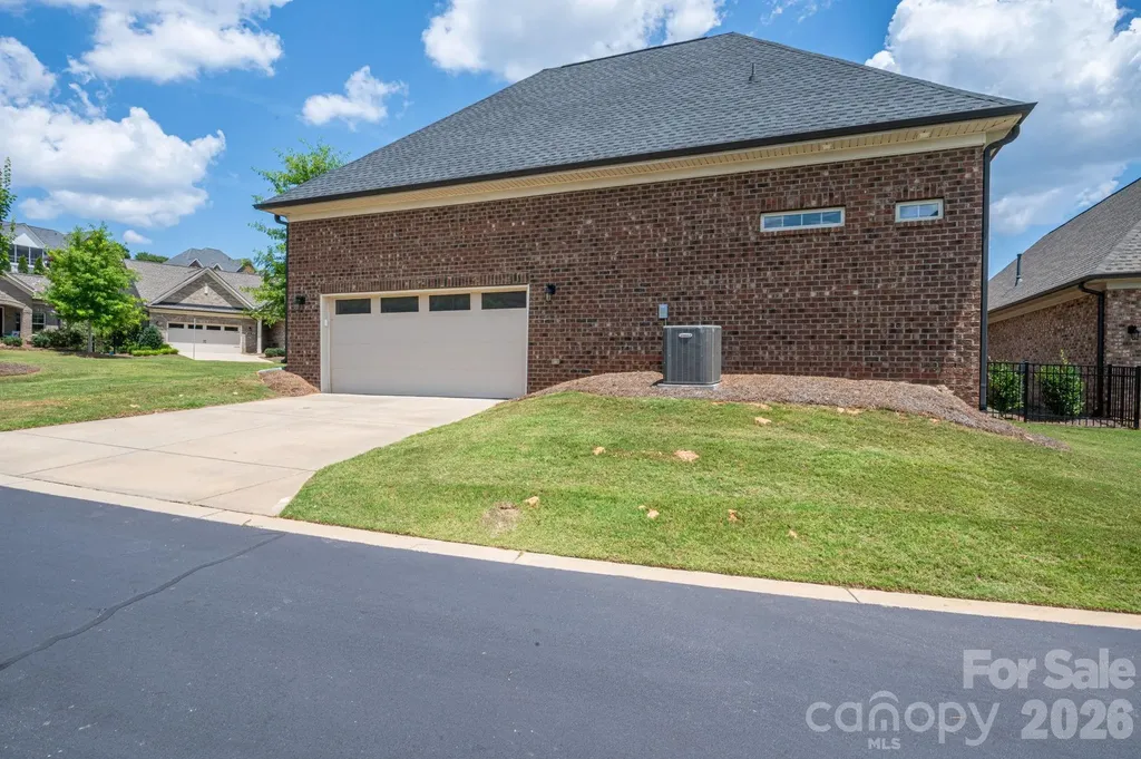 5247 Courtyard Lane Belmont NC 28012