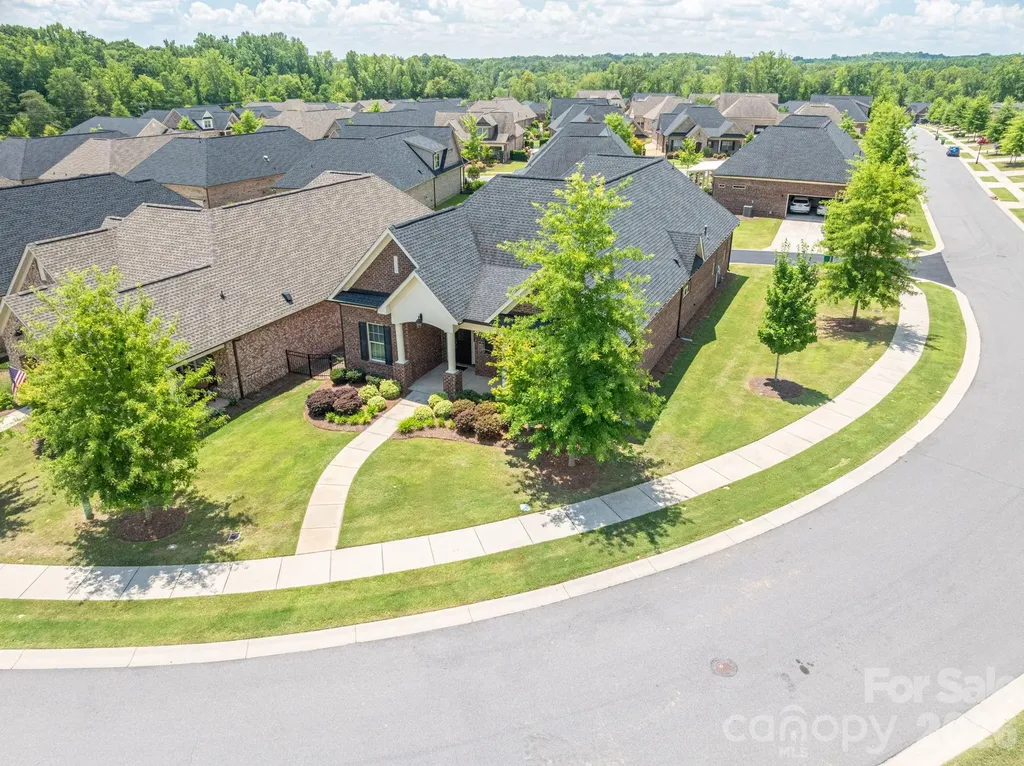 5247 Courtyard Lane Belmont NC 28012
