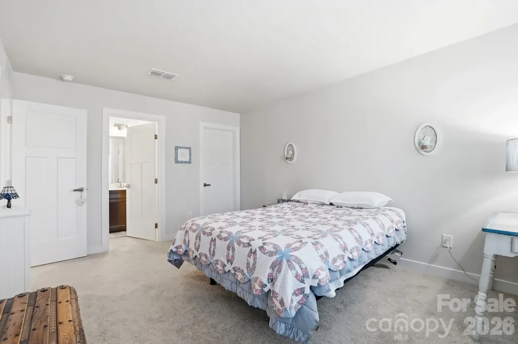 1812 Meredith Place Monroe NC 28112