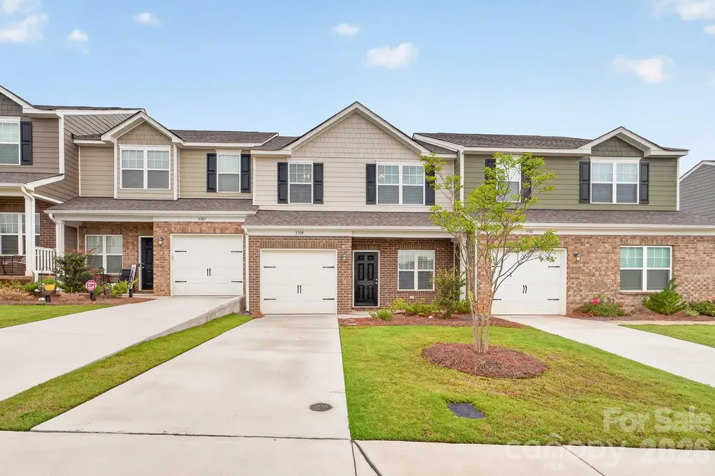5309 Cherrie Kate Court Stanley NC 28164