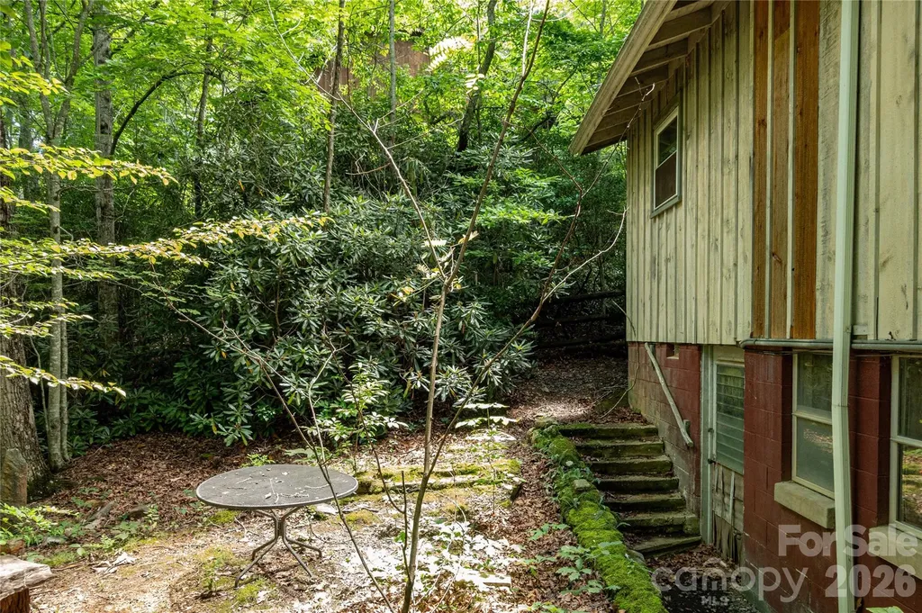 309 Sourwood Road Black Mountain NC 28711