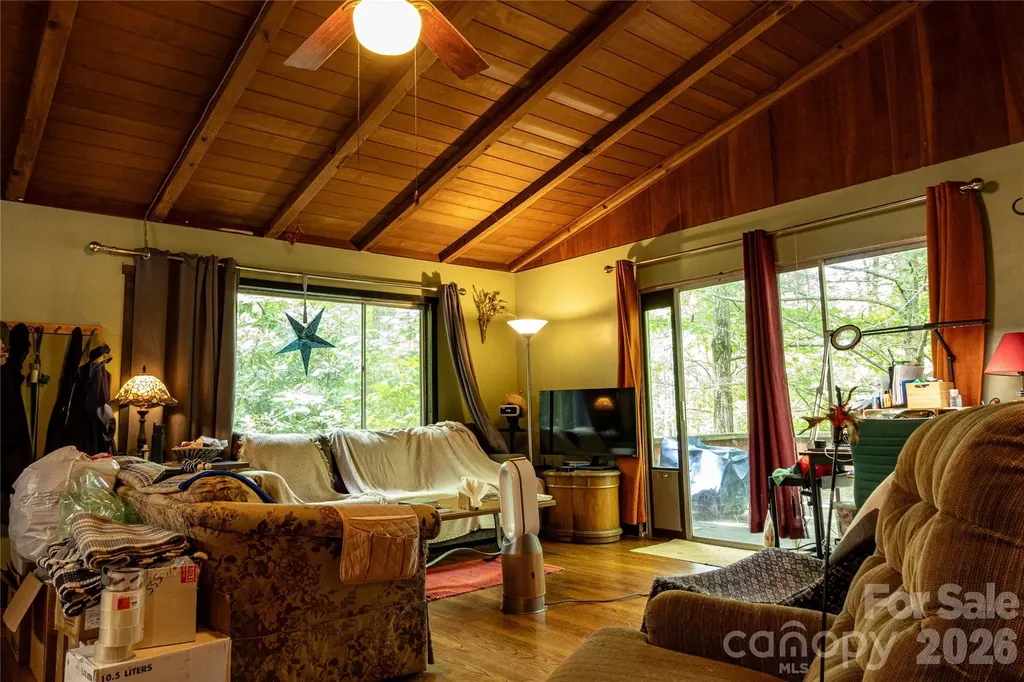 309 Sourwood Road Black Mountain NC 28711