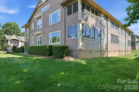2705 Deermouse Way Hendersonville NC 28792