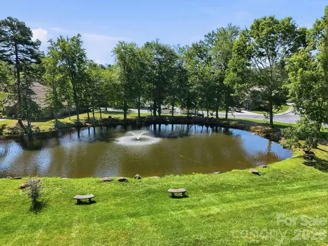 2705 Deermouse Way Hendersonville NC 28792