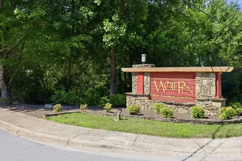 2705 Deermouse Way Hendersonville NC 28792