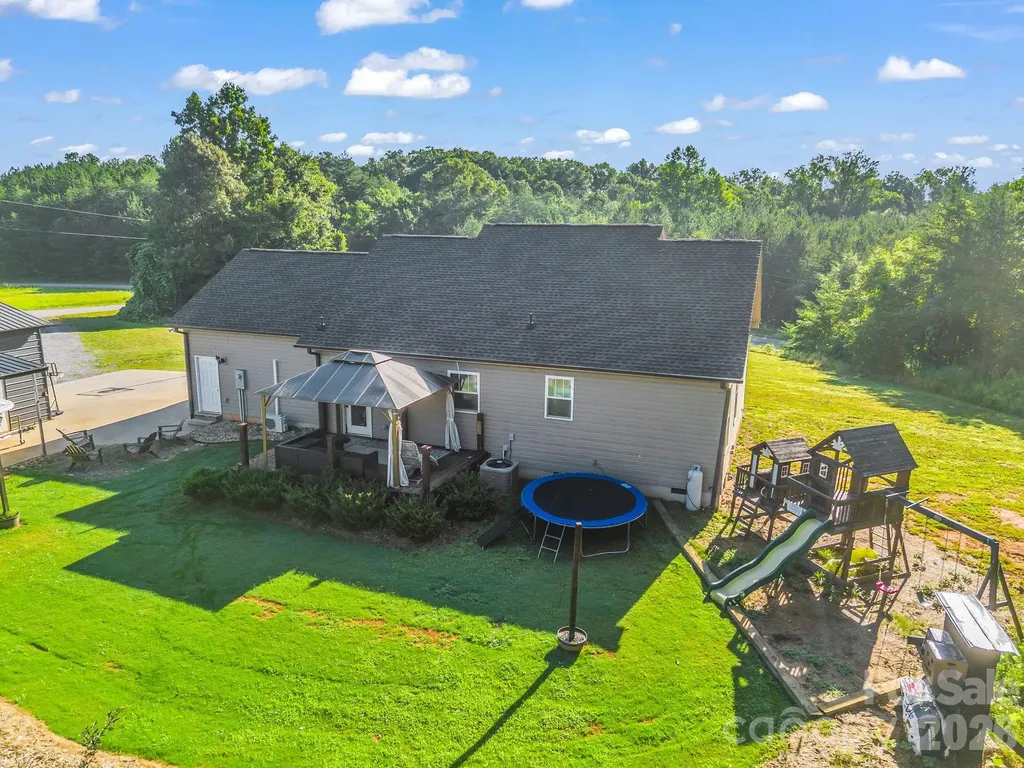 117 Clarence Road Rutherfordton NC 28139
