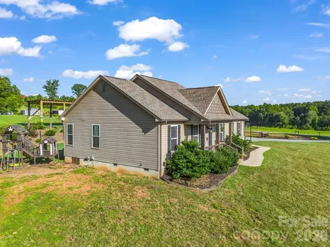 117 Clarence Road Rutherfordton NC 28139