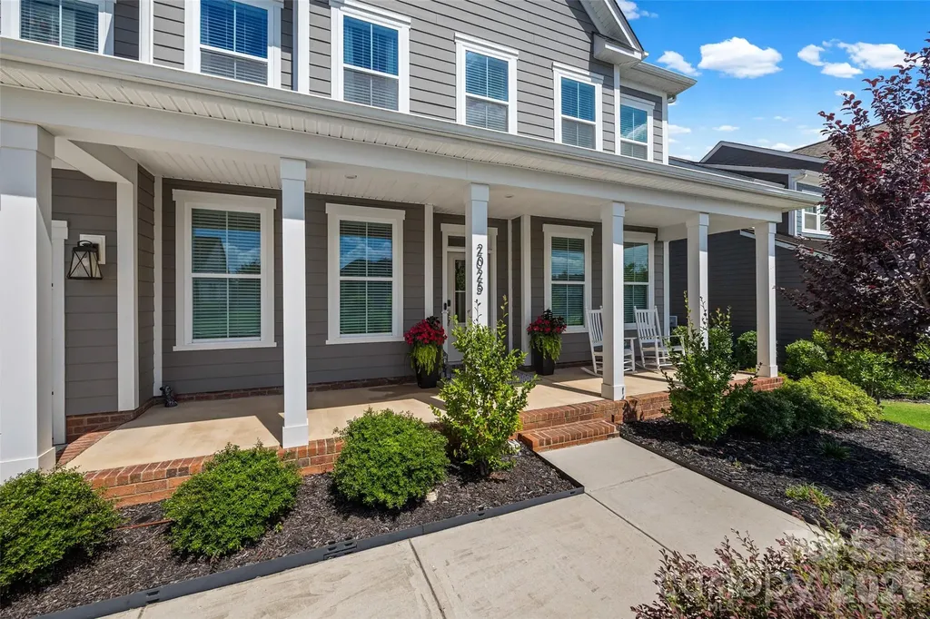 2025 Vettura Court Waxhaw NC 28173