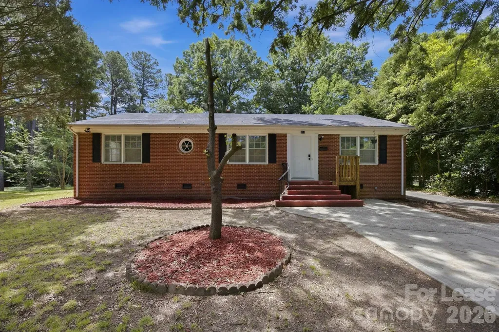 631 Townsend Avenue Gastonia NC 28052
