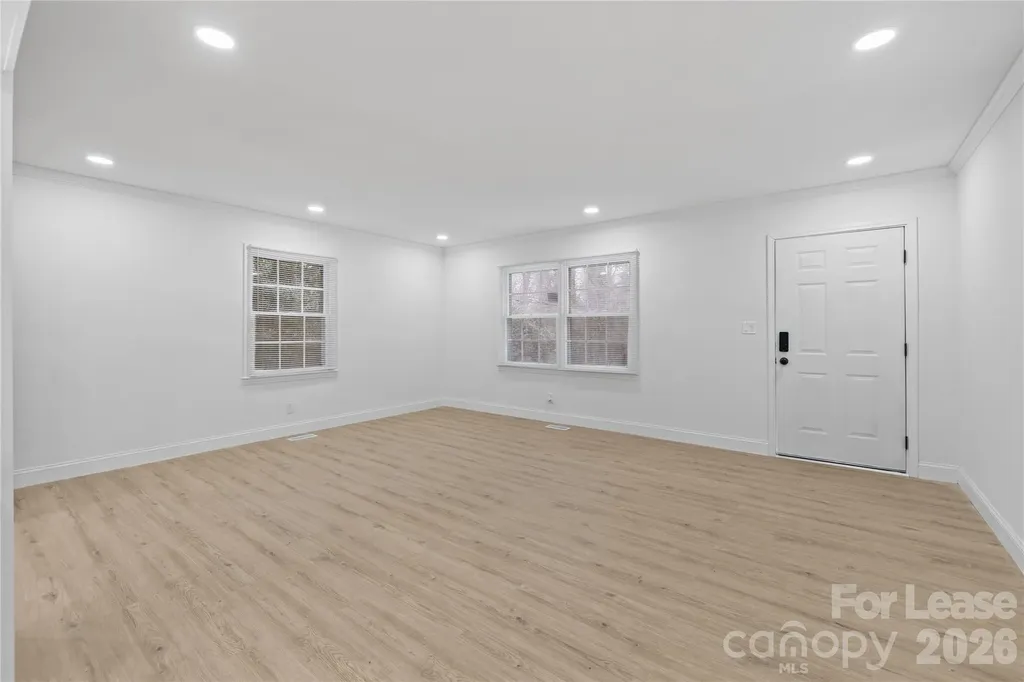 631 Townsend Avenue Gastonia NC 28052