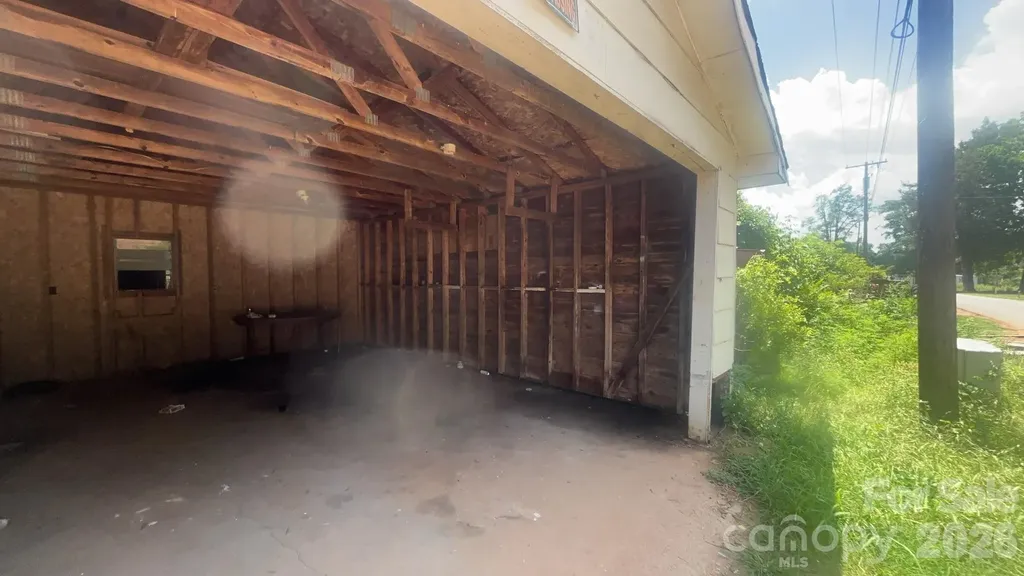 197 Main Street Henrietta NC 28076