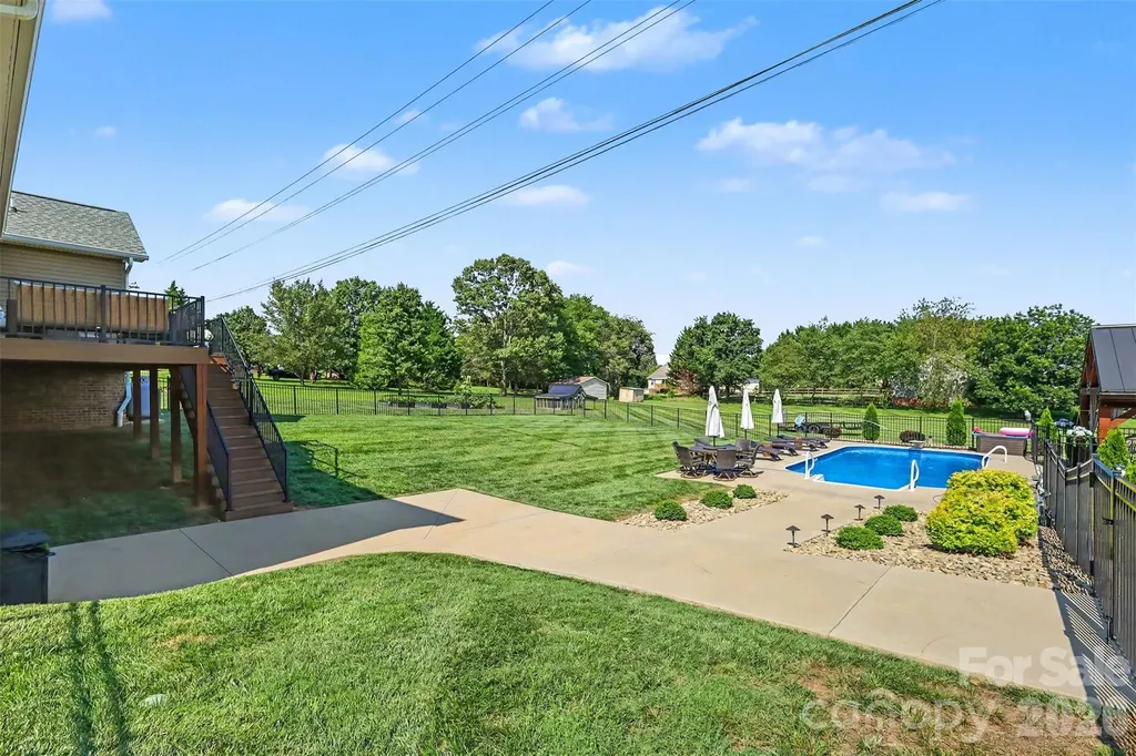 4672 Grace Chapel Road Granite Falls NC 28630